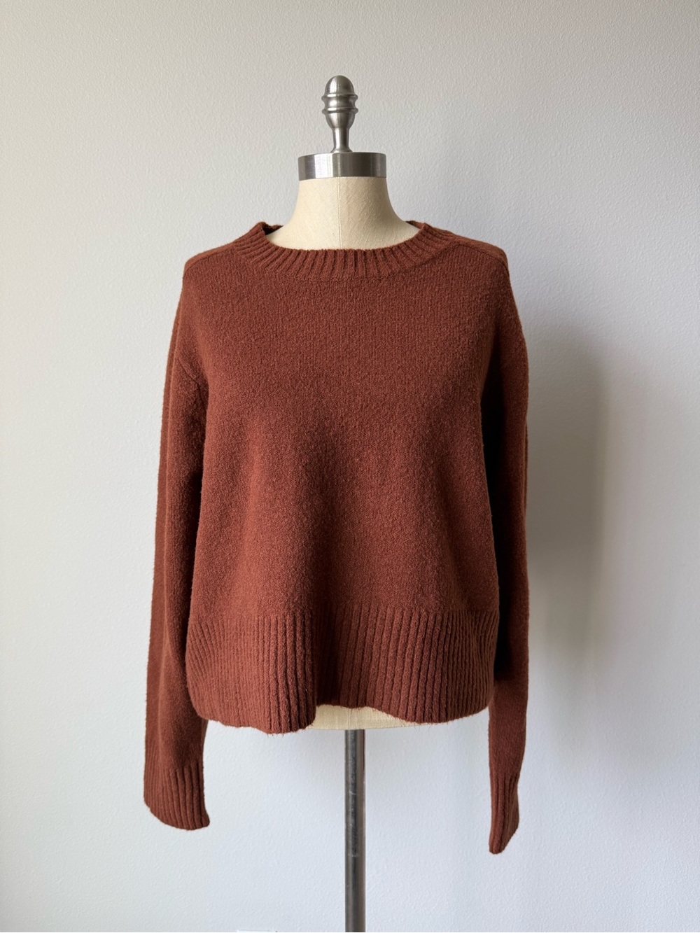 Universal Thread Women's Brown Crewneck Sweater - XXL